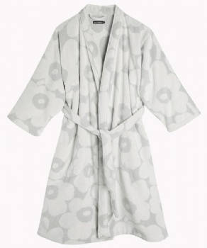 print bathrobe